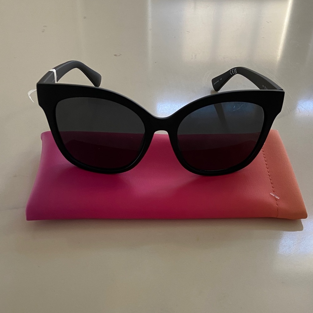 Quay Australia Black Cat-Eye Sunglasses - Picture 12 of 14